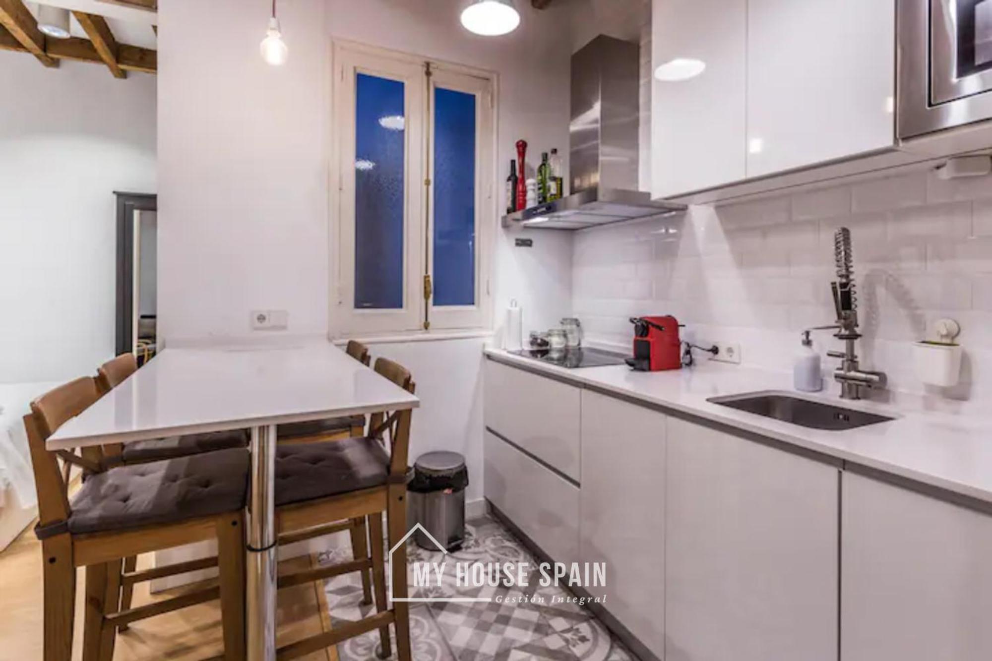 Myhousespain - Piso En La Latina Madrid Exteriör bild